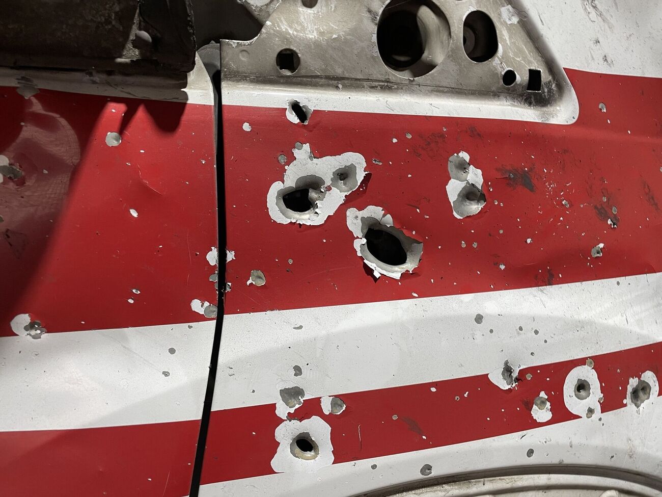 Пошкоджені дві машини швидкої допомоги