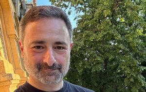 Смелянский: Маржинальность "Укрпошти" не может соперничать с маржинальностью бара