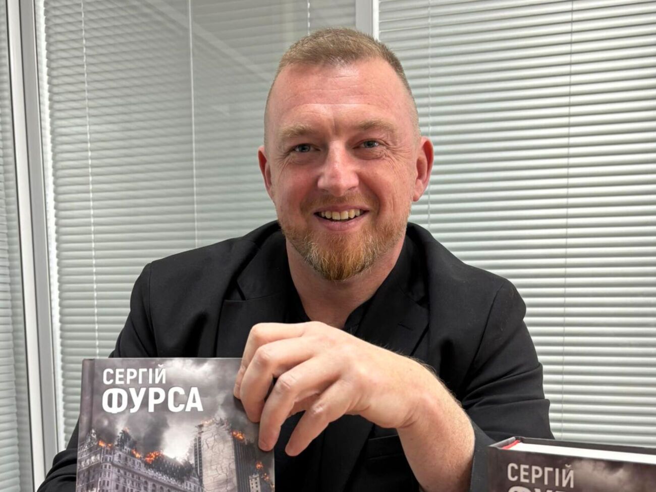 Ще тиждень тому вони були хазяями життя і тріумфували. А сьогодні це все зруйновано