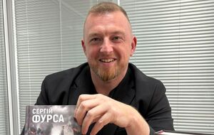 Ще тиждень тому вони були хазяями життя і тріумфували. А сьогодні це все зруйновано