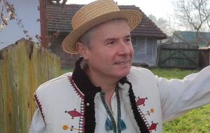 Хлопець, молодший за мого сина, учить мене ветеранській мудрості. Я прощаю йому лайку