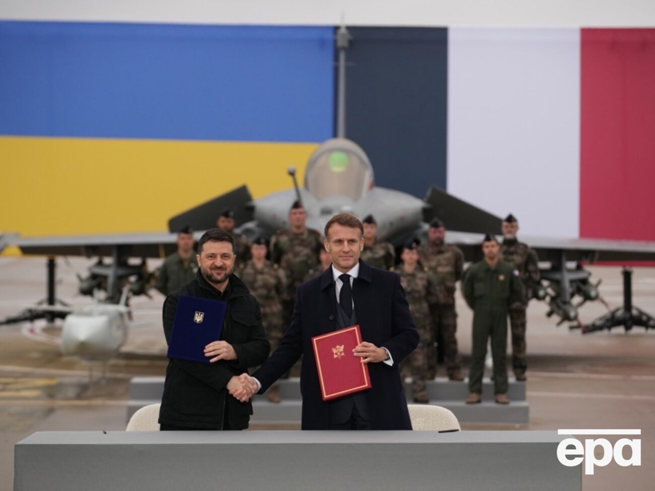 Оборонну угоду, яку підписали Зеленський і Макрон, розраховано на 10 років, вона працюватиме від 2026 року