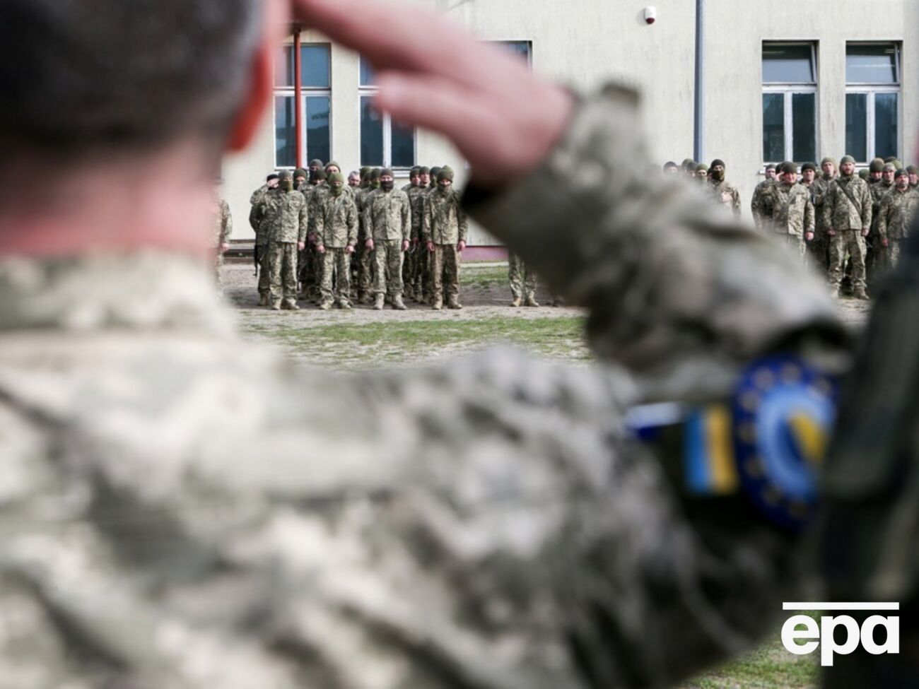 Дехто хотів утекти з навчань, зазначає ЗМІ