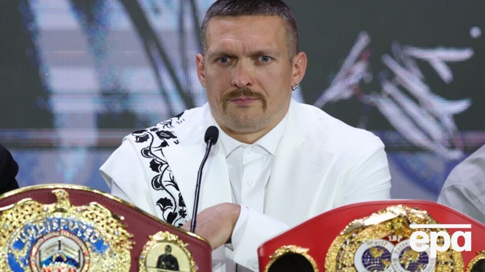 Усик (на фото) мав провести бій проти Вордлі