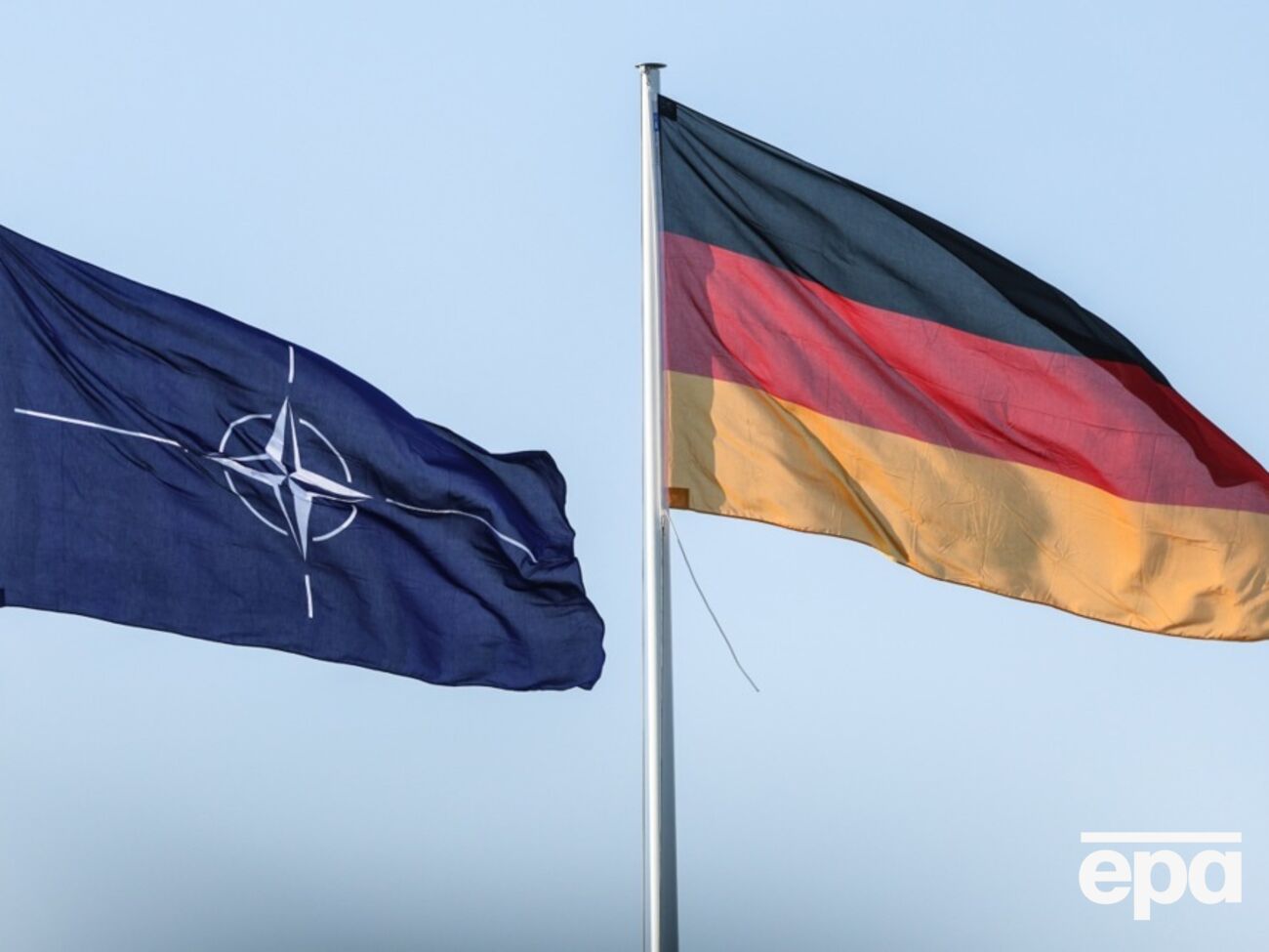 Изменения предполагают, что новоприбывшие украинцы больше не будут получать социальную помощь для граждан, говорится в статье