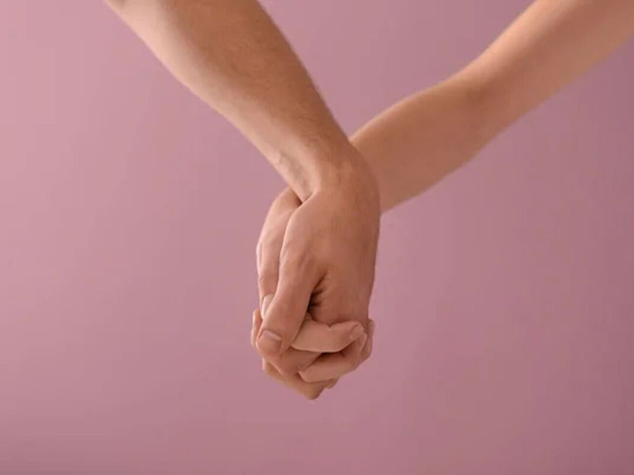 Это первая трансплантация рук в Стокгольме, вторая – в Швеции и третья – в Северной Европе, отмечает больница