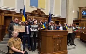 Фракция "ЕС" требует отставки правительства