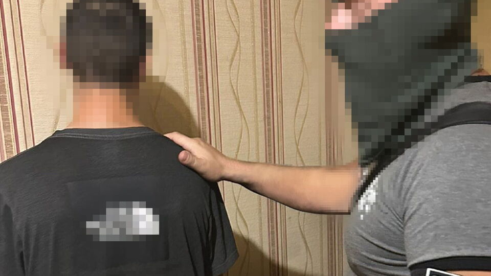 По материалам дела, деньги на закупку компонентов для СВУ студент получил от оккупантов