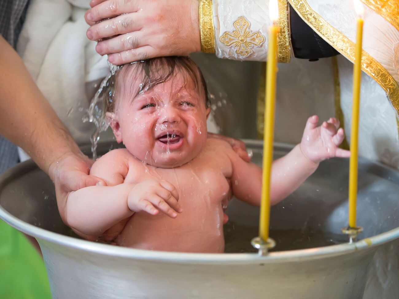 В ПЦУ отметили, что крещение не является юридическим примирением с Богом, для которого требуется совершеннолетие