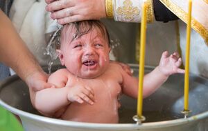 В ПЦУ отметили, что крещение не является юридическим примирением с Богом, для которого требуется совершеннолетие