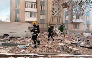 На месте идет спасательная операция