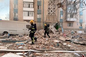 На месте идет спасательная операция