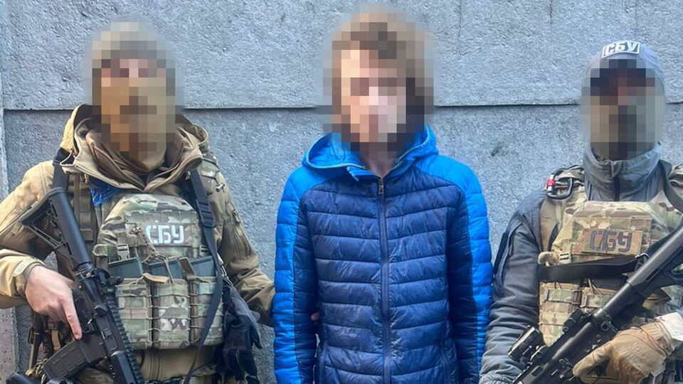 Согласно материалам дела, наведением вражеского огня занимался 24-летний местный безработный