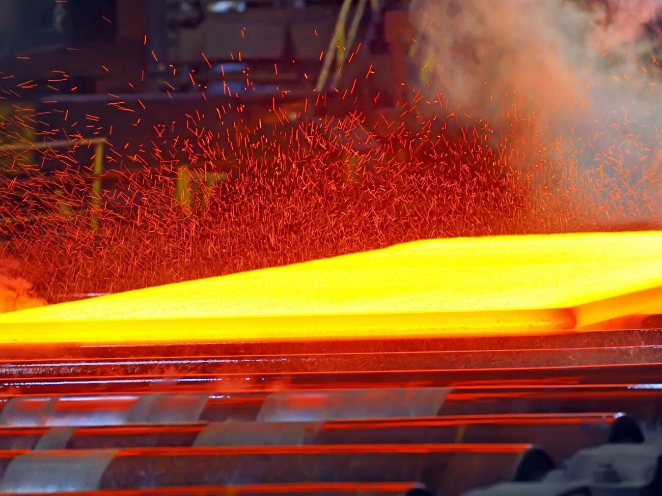 "Укрметаллургпром" просит НКРЭКУ пересмотреть структуру тарифа на передачу электроэнергии