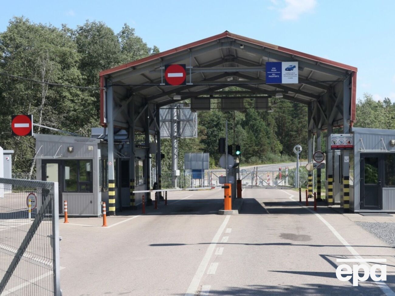 Рух через "Медінінкай" і "Шальчинінкай" відновлять опівночі 20 листопада