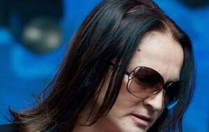 Каждый раз после очередного массированного российского обстрела Ротару выходит в сеть с соболезнованиями