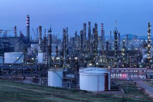 SOCAR Turkey нещодавно закупив чотири партії сирої нафти з постачанням у грудні в Іраку, Казахстану й інших країн, зазначили ЗМІ