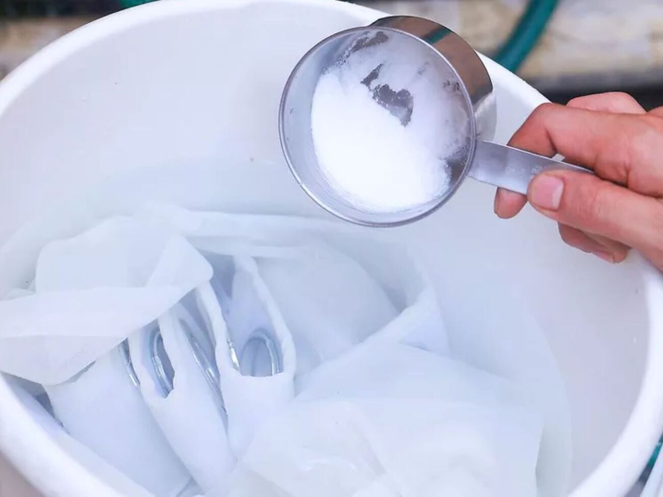 Для предлагаемого средства понадобится хозяйственное мыло