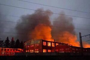 Россияне в первую очередь атакуют тяговые подстанции, чтобы поезда не могли двигаться на электротяге, заявил Лещенко