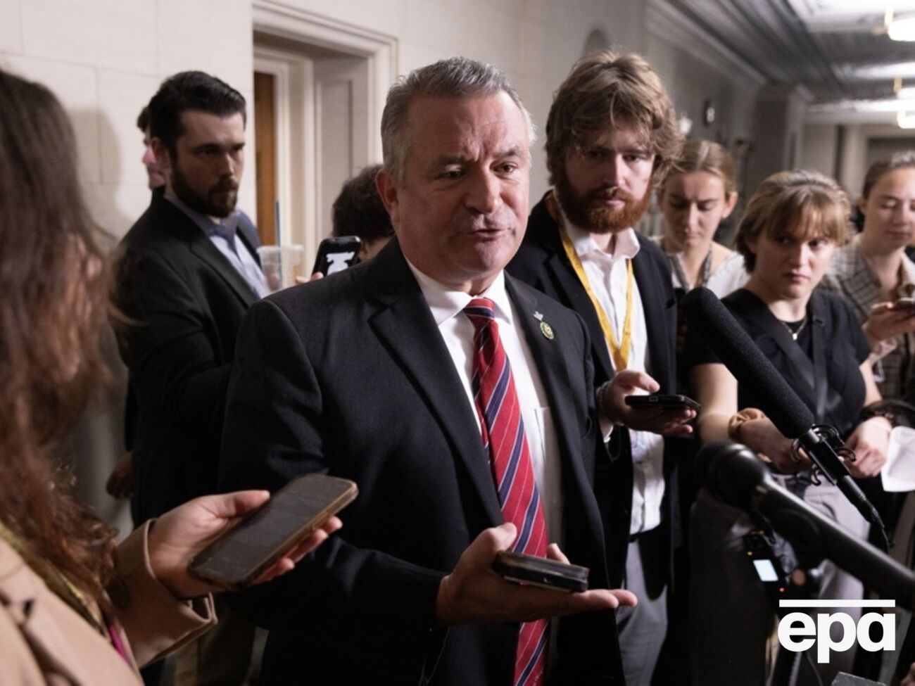 Бейкон порівняв план США щодо закінчення війни в Україні з Мюнхенською угодою 1938 року