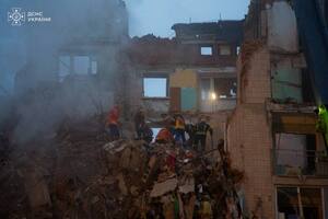 Унаслідок удару по житлових будинках у Тернополі загинуло 26 людей, ще 18 осіб вважають зниклими безвісти