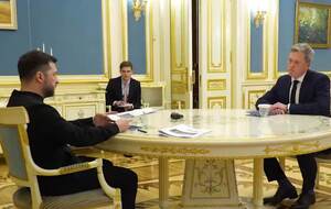 Зеленский обсудил мирный план с министром армии США Дрисколлом