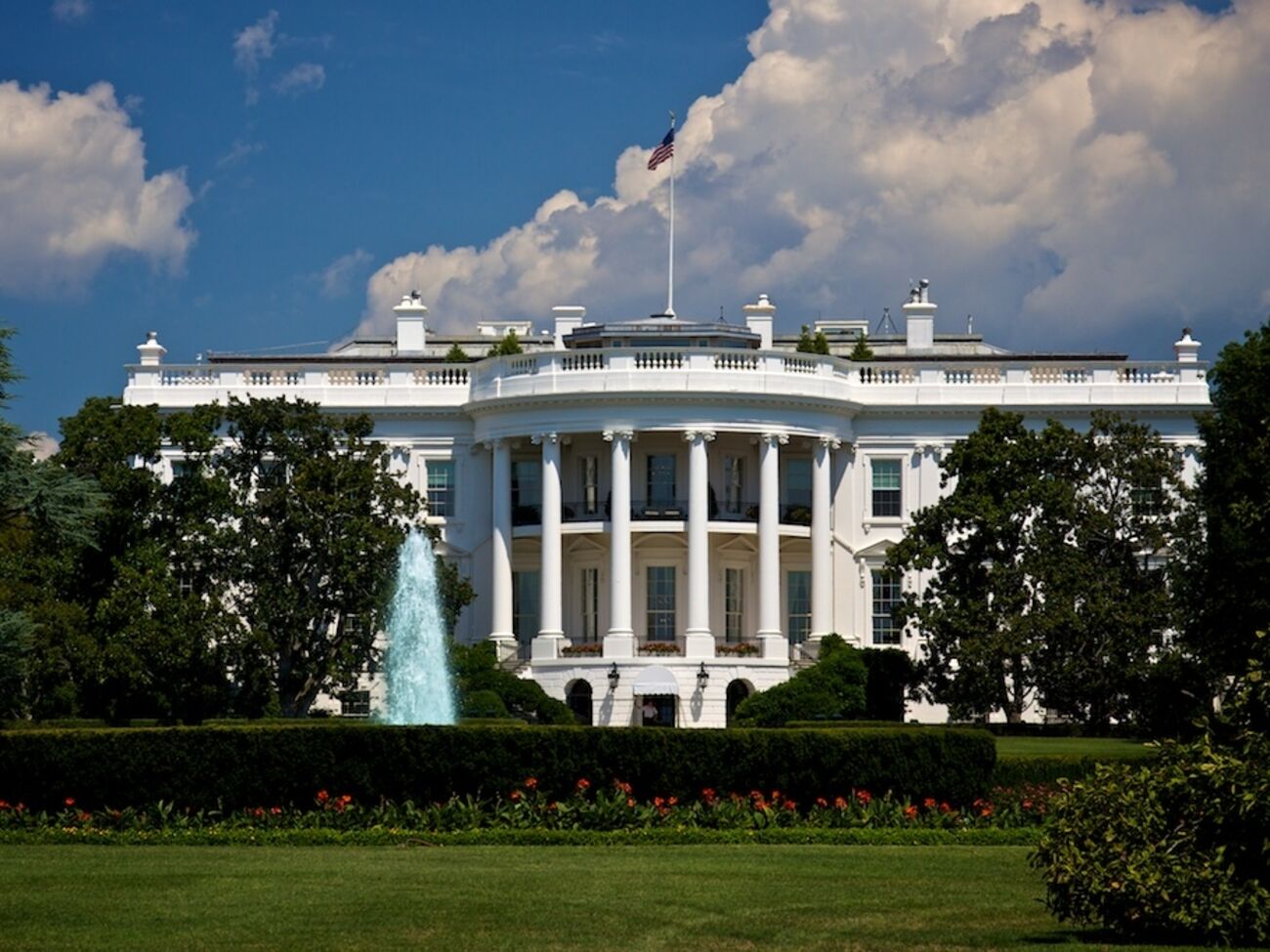 Американские чиновники видят новое "окно возможностей" для возобновления мирных переговоров по Украине, отметил CNN