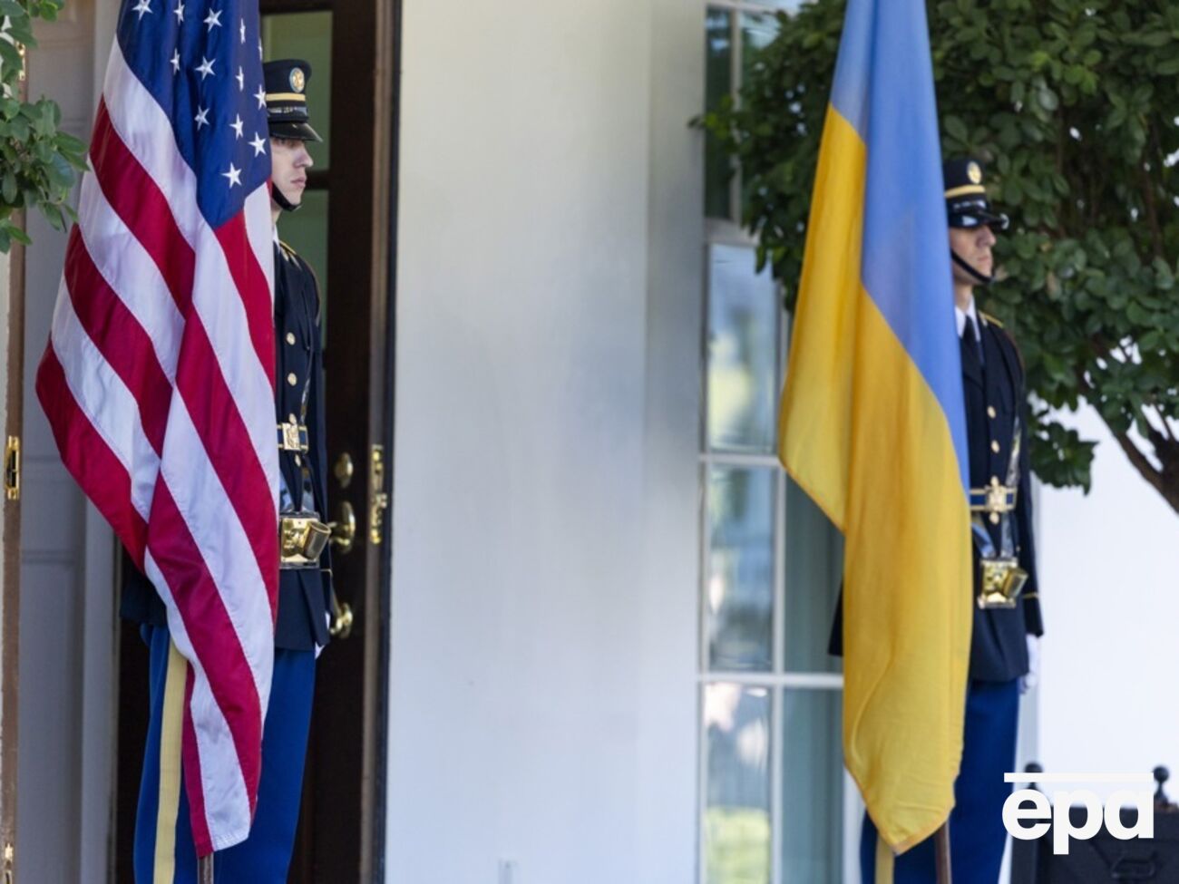 США давят на Украину, как во время переговоров по соглашению о минеральных ресурсах, пишет СМИ