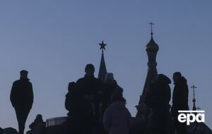 Цивільні й соцвидатки бюджету РФ витісняють "гігантськими видатками" на армію й силові структури, зазначили ЗМІ