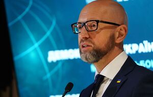 Дальнобойные ракеты – единственный способ избежать "заморозки" Украины, считает Яценюк