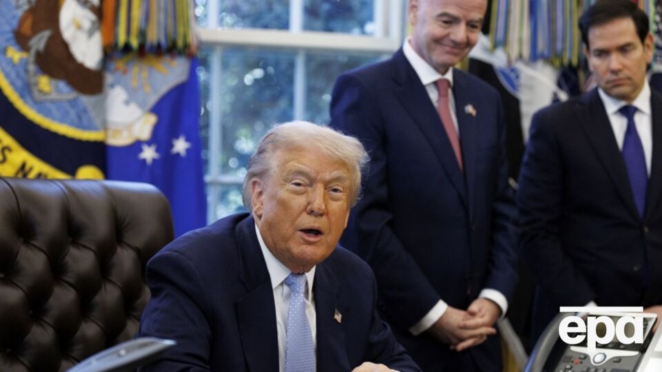 14 ноября Трамп назвал журналистку Bloomberg Кэтрин Люс "свинкой"