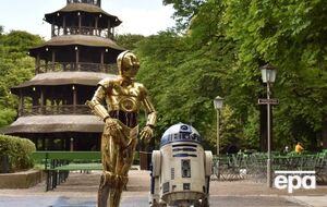 Дроидов показывали в "Звездных войнах"