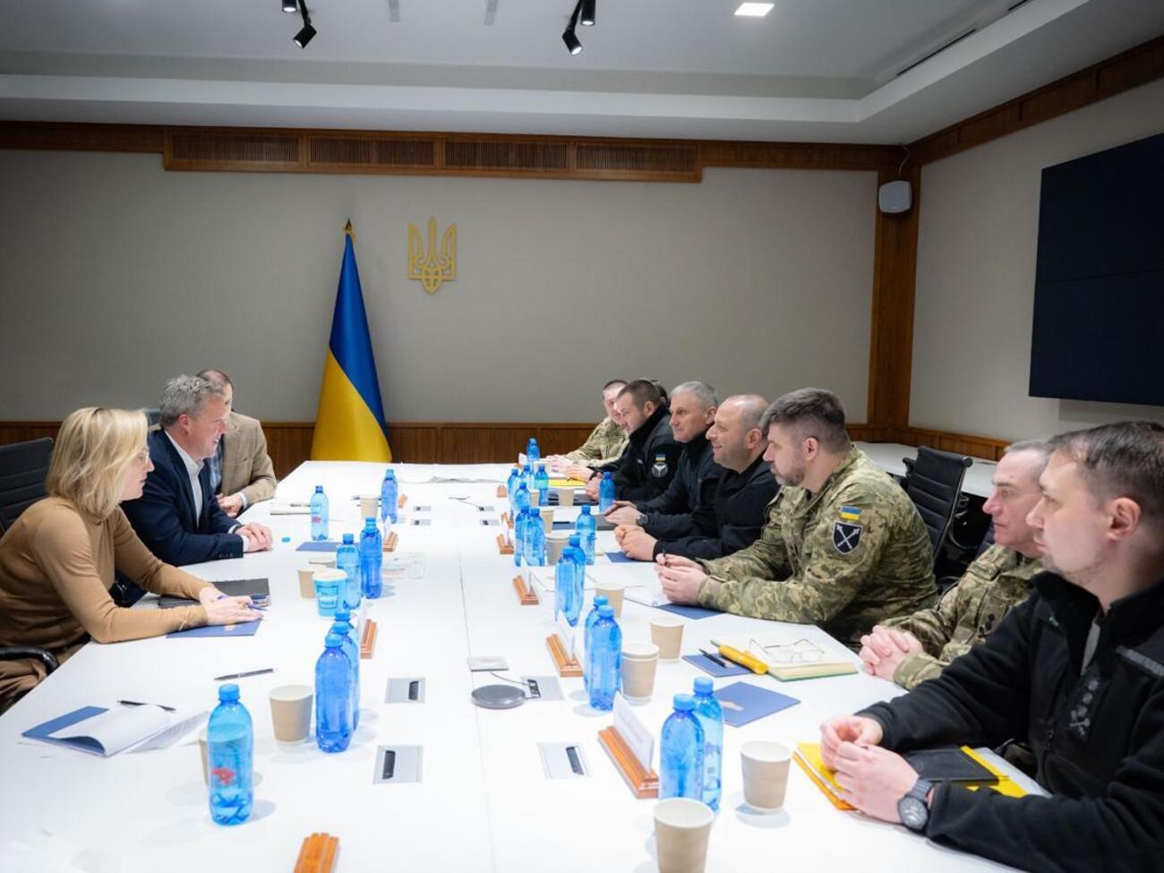 Умеров: Продолжили консультации, которые начались вчера на уровне президента Украины