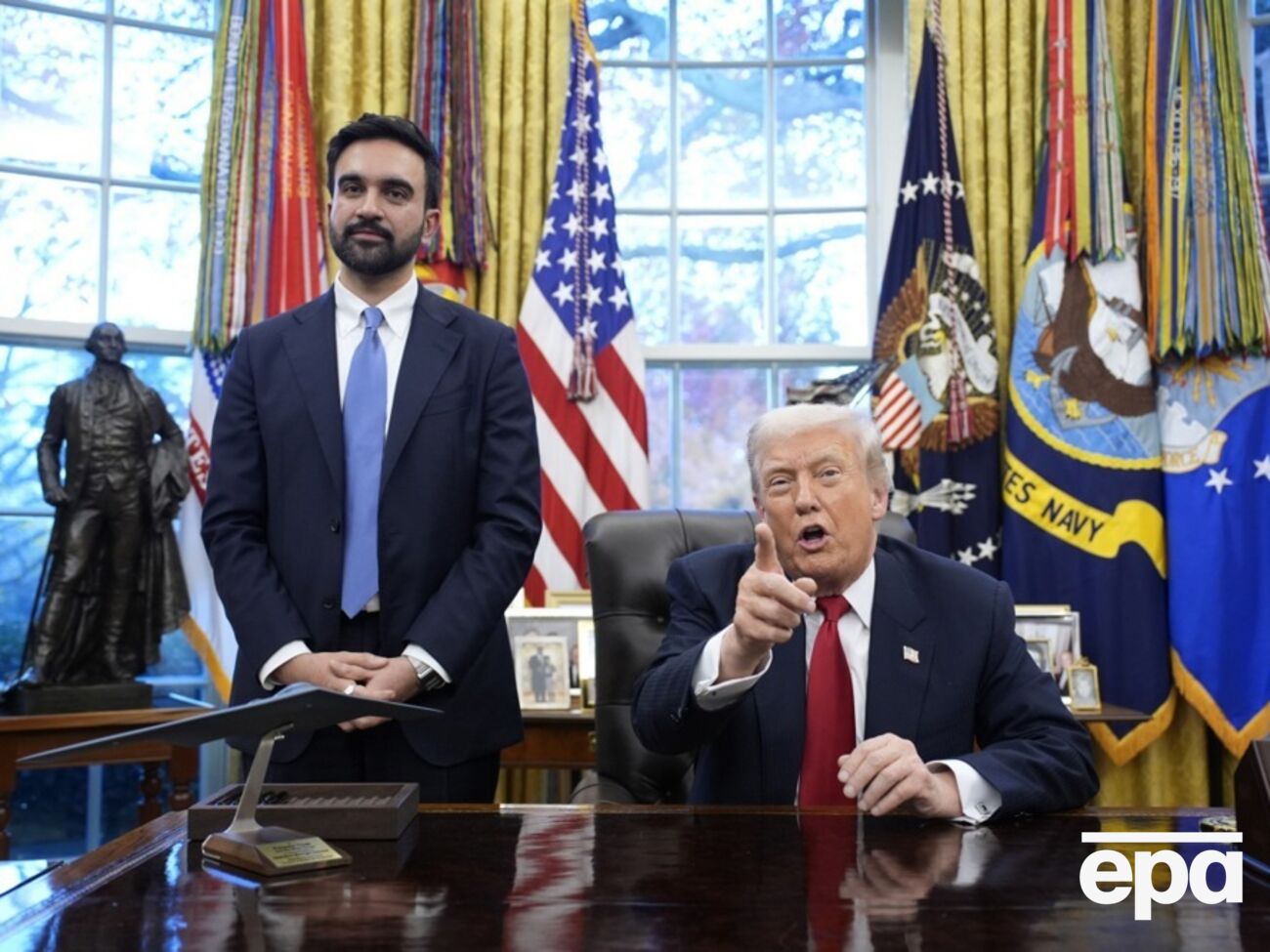 СМИ удивлены дружеской встречей политиков-оппонентов