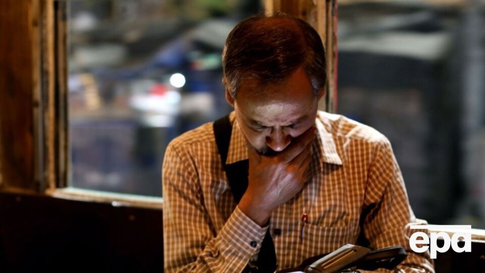 Мужчина, который ставил лайки под фотографиями других женщин в соцсетях, признан виновным в нарушении доверия в браке