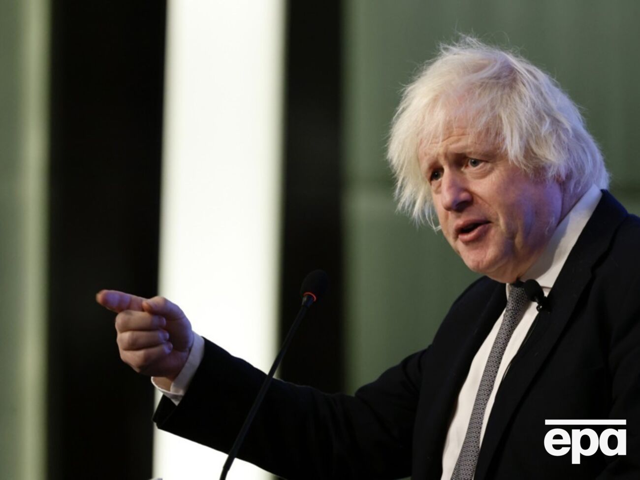 "Мирный план" США призывает к "военной кастрации" Украины, отметил Джонсон