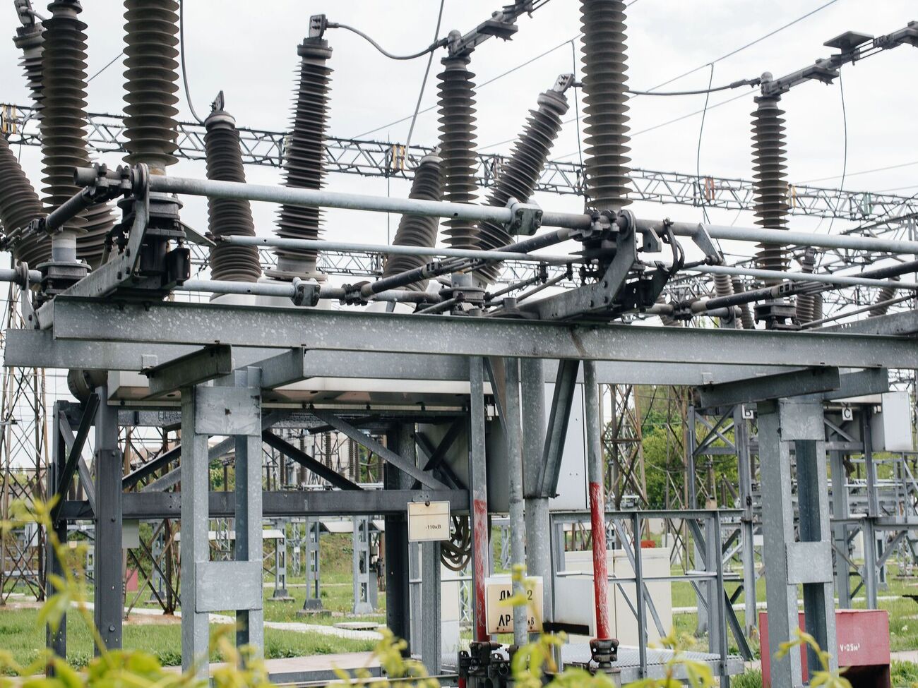 Практика установления предельных цен на электроэнергию ограничивает возможность импорта энергии из ЕС, заявила Орлова