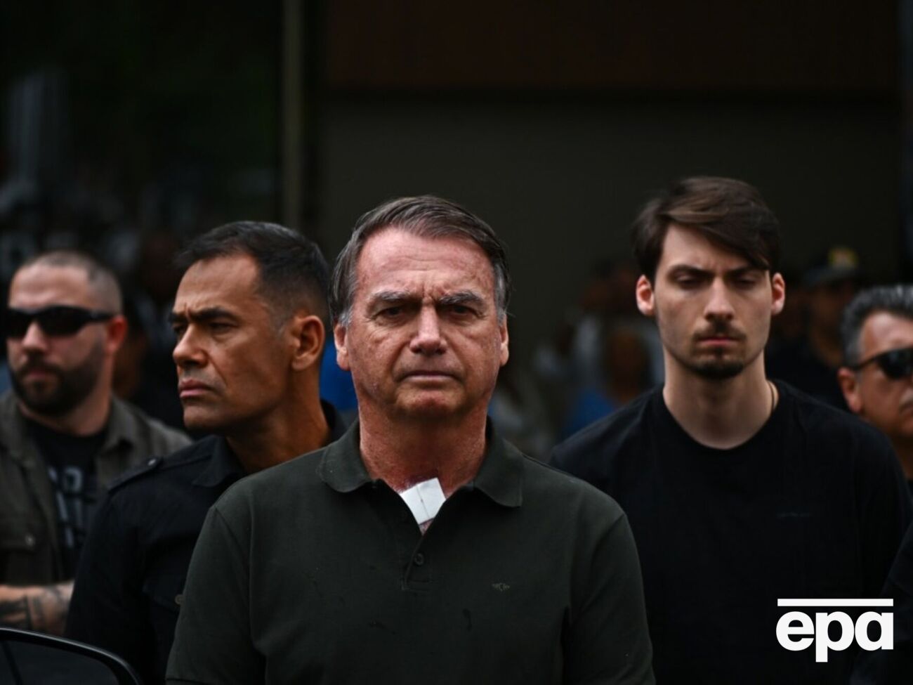 Експрезидента заарештували в його резиденції