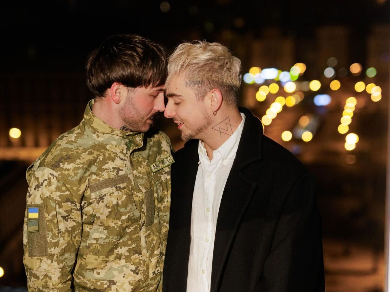 Melovin, окрім освідчення, отримав від Злоті як подарунок 501 троянду