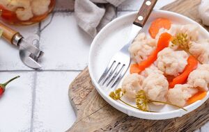 Капуста буде маринуватися п'ять-шість годин