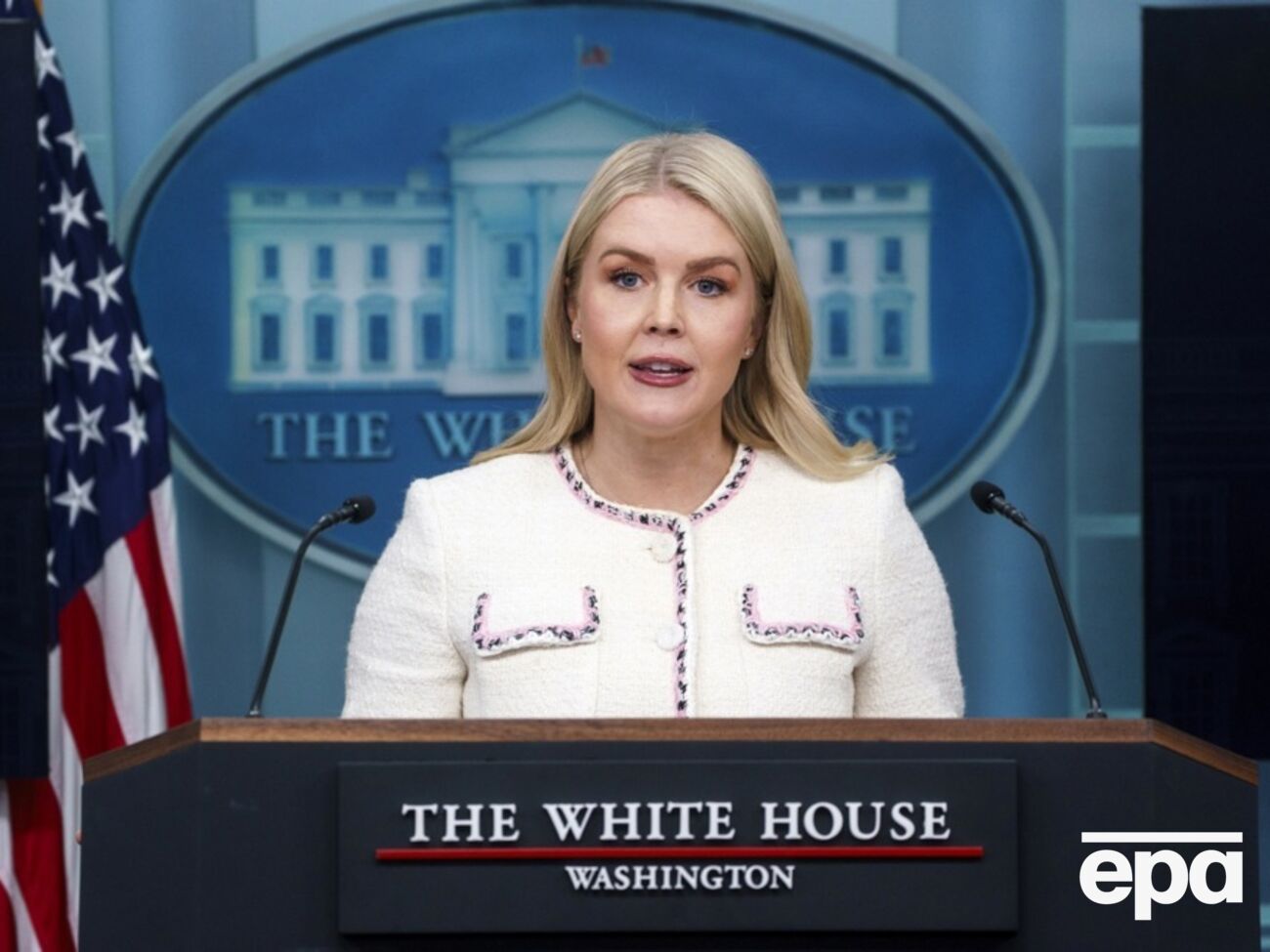 США не могут продавать оружие Украине "вечно", заявила Ливитт