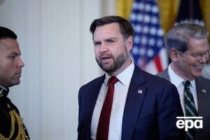 За словами Венса, частину американських політиків, зокрема республіканців, турбують не внутрішні проблеми