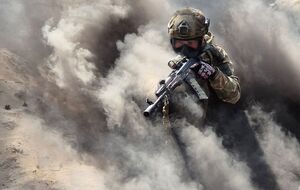 Украинские военные сдерживают движение врага