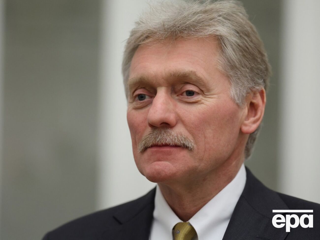 По словам Пескова, план формировали, в частности, согласно договоренностям, достигнутым на саммите в Анкоридже (Аляска)