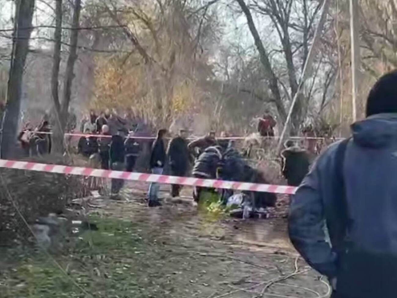 Унаслідок обстрілу РФ у Дніпрі постраждали молода жінка й дитина