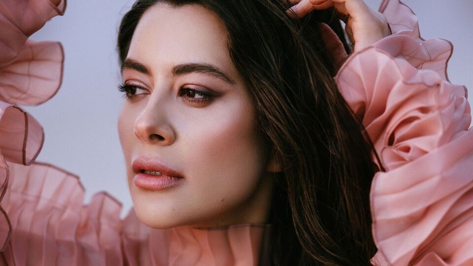 Эсхакзай: Быть женщиной – это не только соблазнять, но и знать, чего ты хочешь, уметь сказать об этом и договариваться с людьми