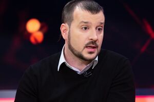 У переговорах про "мирний план" особливо дивує битва за чисельність ЗСУ. Вона є абсурдною