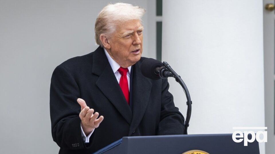 Трамп надеется на встречу с Зеленским и Путиным "в ближайшее время"