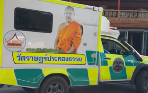 65-летнюю женщину доставили в крематорий буддистского храма после того, как она внезапно перестала дышать