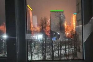 Согласно анализу СМИ видео, опубликованных в соцсетях, беспилотники попали в предприятие АО "ВНИИР-Прогресс"